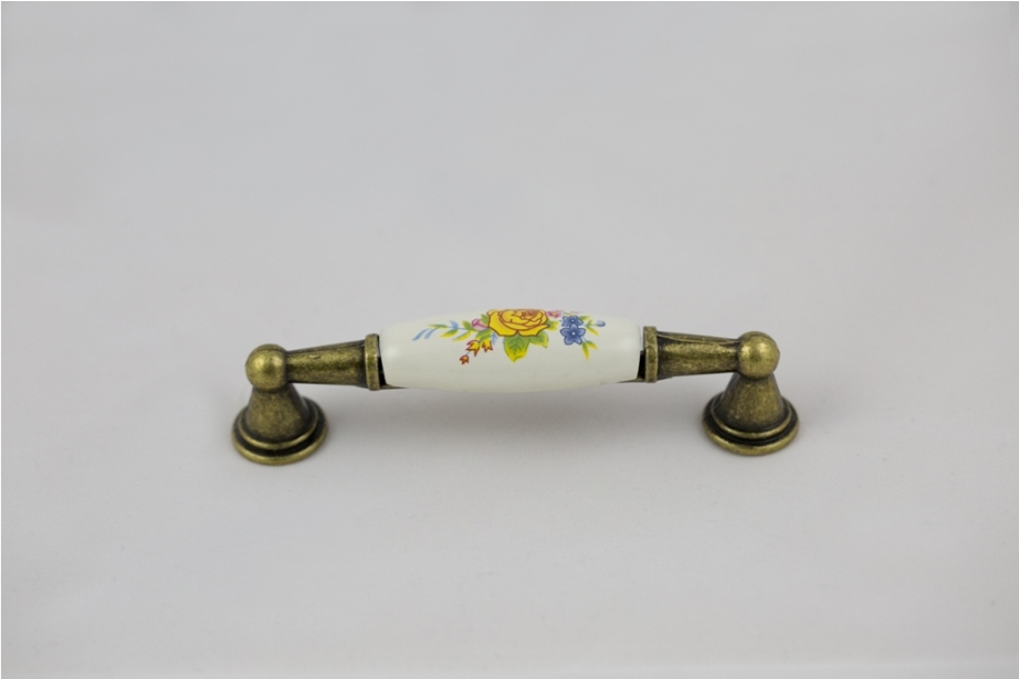 Мебельные ручки  1