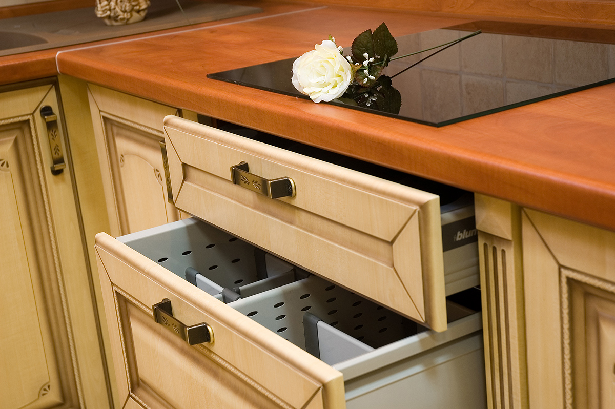 Поставщик фурнитуры №1 в Дагестане